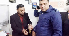 চিকিৎসক পরিচয়ে রোগী দেখতেন নার্স, জরিমানা-কারাদণ্ড