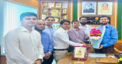 বরুড়ার মেডিকেল অফিসার ডা. নাজমুলের অন্যরকম বিদায়