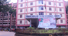চমেক হাসপাতালে র‌্যাবের অভিযান, ৩৮ দালাল আটক
