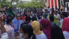স্বাস্থ্যমন্ত্রীর সঙ্গে পোস্ট গ্র্যাজুয়েট প্রশিক্ষণার্থীদের বৈঠক বেলা দুইটায়