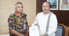 রামেক হাসপাতালের চাহিদাপত্র রাসিক মেয়রের নিকট হস্তান্তর