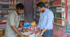 প্রেসক্রিপশন ছাড়া এন্টিবায়োটিক বিক্রি, ফার্মেসি মালিককে জরিমানা