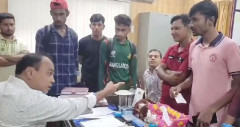 শিক্ষার্থীদের সঙ্গে অশ্লীল অঙ্গভঙ্গি: হাসপাতাল তত্ত্বাবধায়ককে বদলি