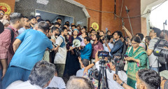 ঢামেক চিকিৎসকদের কমপ্লিট শাটডাউন ঘোষণা