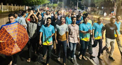 ছাত্রলীগ নিষিদ্ধ করায় সিওমেক শিক্ষার্থীদের বিজয় মিছিল ও মিষ্টি বিতরণ