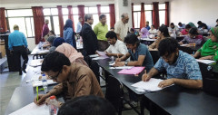 রেসিডেন্সি ভর্তি পরীক্ষা অনুষ্ঠিত, ফল রাতে 