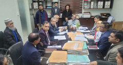 বিএসএমএমইউতে রোগীদের অনলাইন অ্যাপয়েন্টমেন্ট সেবা জোরদারে সভা