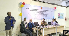 ‘আন্তর্জাতিক নীতিমালা ও ওষুধের কার্যকারিতা অনুসরণ করে অ্যান্টিবায়োটিক দিতে হবে’