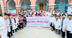 একাডেমিক শাটডাউনের সমর্থনে এসএসএমসি শিক্ষার্থীদের বিক্ষোভ