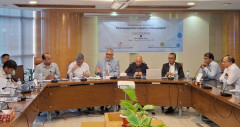 ওষধের মূল্য নিয়ন্ত্রণে কাঁচামাল আমদানি নির্ভরতা কমানো জরুরি