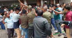 চক্ষু বিজ্ঞানে জুলাই যোদ্ধাদের বিরুদ্ধে চিকিৎসক-নার্সদের কর্মবিরতিতে হামলার অভিযোগ