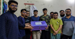 কুমেকে  আধূনিকের উদ্যোগে শিক্ষার্থীদের মাঝে বোনস বিতরণ