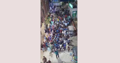 মিটফোর্ডে হত্যার প্রতিবাদে সলিমুল্লাহ মেডিকেলে বিক্ষোভ