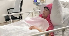 খালেদা জিয়া সুস্থ আছেন, বিদেশ যাওয়া শারীরিক অবস্থার ওপর নির্ভরশীল