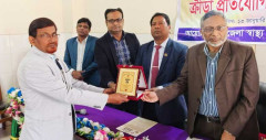 পবায় স্বাস্থ্য কমপ্লেক্সের ১৭ কর্মকর্তা-কর্মচারীকে বিদায় সংবর্ধনা