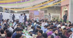 সলিমুল্লাহ মেডিকেলে ১২শ’ শিক্ষার্থী নিয়ে ছাত্রশিবিরের জমজমাট ইফতার