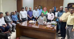 বিএমইউ ভিসির কাছে ২০ দফা দাবিতে মুভমেন্ট ফর জাস্টিসের স্বারকলিপি