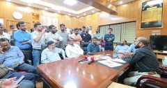 ড্যাব নেতাদের তোপের মুখে কার্যালয় ছাড়লেন সোহরাওয়ার্দীর পরিচালক