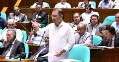 বিশেষ দেশকে সুবিধা দিতে চিকিৎসা ব্যবস্থা ধ্বংস করেছিল স্বৈরাচারী সরকার: প্রধানমন্ত্রী