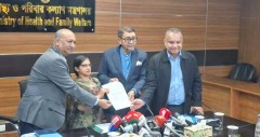 স্বাস্থ্যমন্ত্রীর আশ্বাসের পর চাকরি পেলেন দৃষ্টিপ্রতিবন্ধী শারমিন