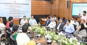 স্বৈরাচারের পতন হলেও তাদের দোসররা এখনো সক্রিয়: স্বাস্থ্যমন্ত্রী