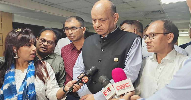 চিকিৎসায় কোনো অবহেলা আমি মেনে নেব না: স্বাস্থ্যমন্ত্রী