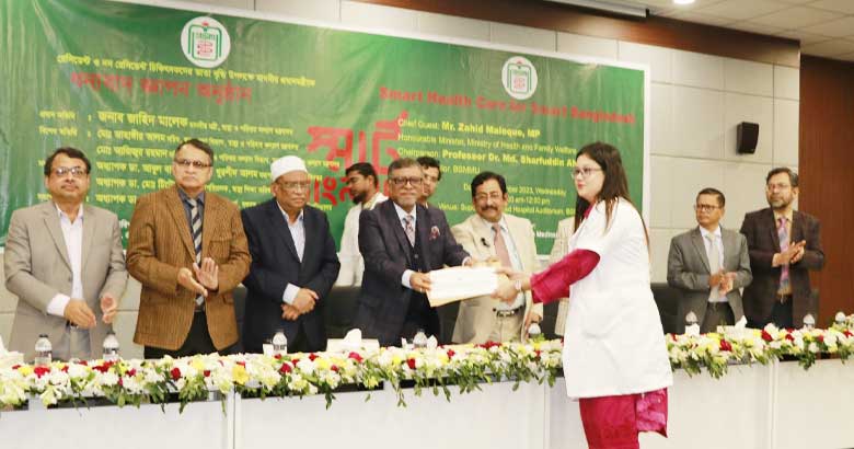 বর্ধিত ভাতা পেলেন পোস্টগ্র্যাজুয়েট প্রশিক্ষণার্থী চিকিৎসকরা