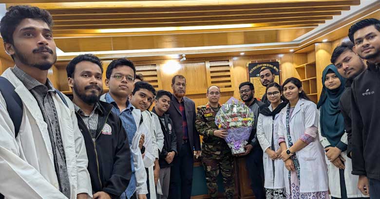 শেবাচিম পরিচালকের সঙ্গে তিন ক্লাবের সম্মিলিত সাক্ষাৎ