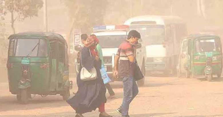 ঢাকার বাতাস ‘খুব অস্বাস্থ্যকর’, সুরক্ষায় যা করবেন