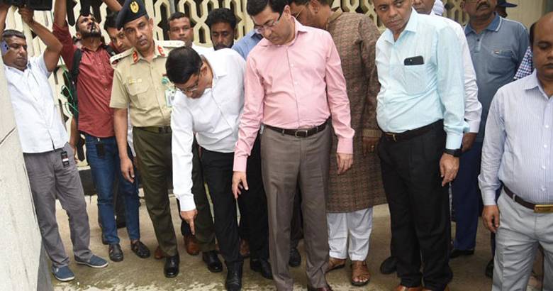 ডেঙ্গু রোগ নিয়ন্ত্রণে মশক নিধন কার্যক্রমের উদ্বোধন