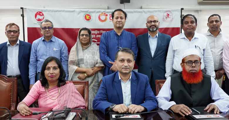 প্রধানমন্ত্রীর শিক্ষা সহায়তা বিতরণ হবে শুধু নগদে