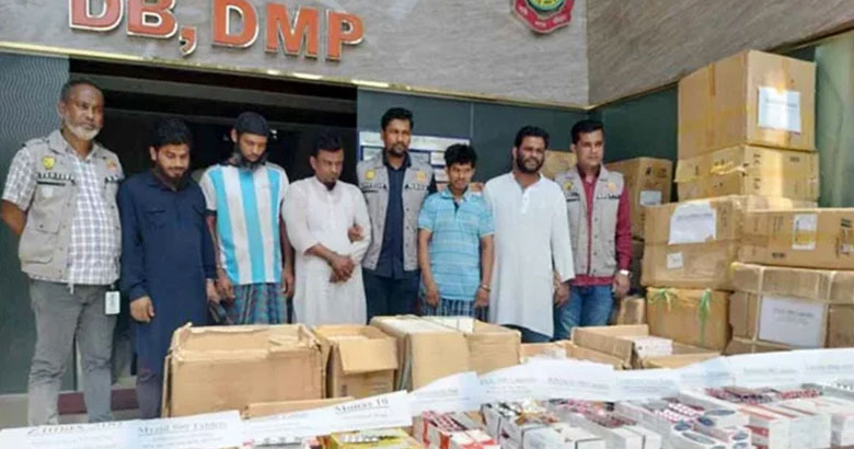 আটা-ময়দা দিয়ে অ্যান্টিবায়োটিক, ২ কোটি টাকা মূল্যের ওষুধ জব্দ