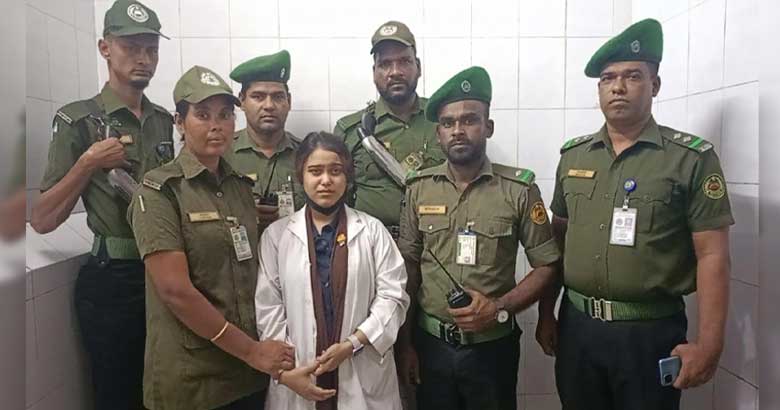 ঢাকা মেডিকেলে ফের ভুয়া চিকিৎসক আটক