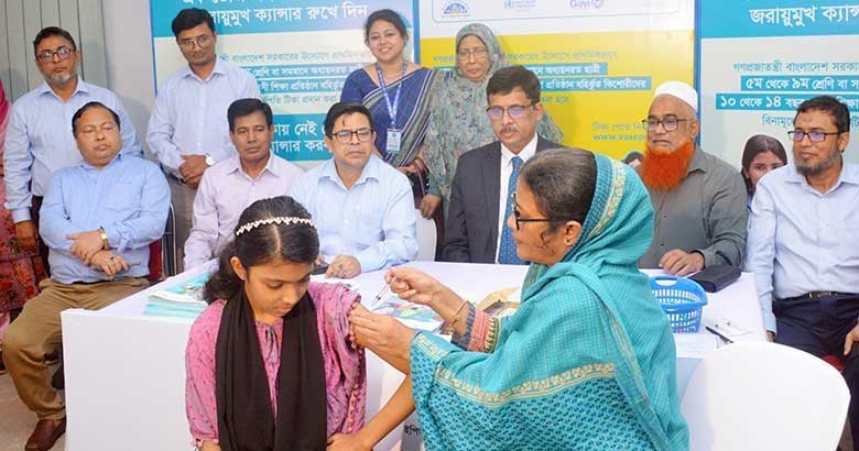 ‘প্রতিটি কিশোরীকে এইচপিভি টিকার আওতায় আনতে হবে’