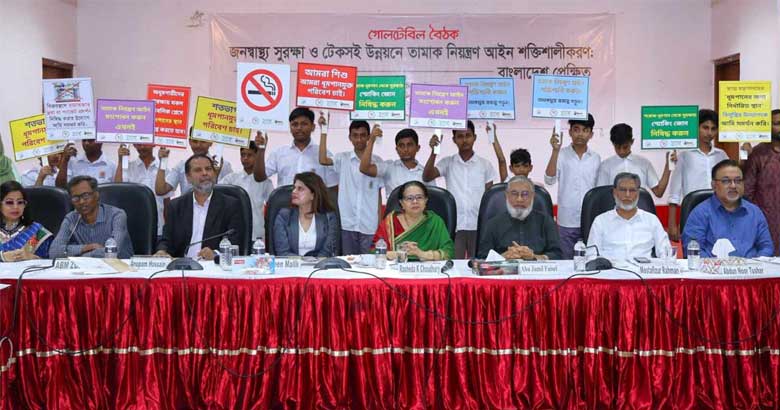প্রতিদিন তামাক সেবনে মারা যান ৪৪২ জন