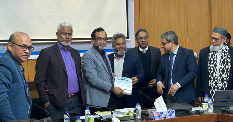 চিকিৎসা শিক্ষায় উন্নত বিশ্বের সঙ্গে তাল মিলিয়ে এগিয়ে যেতে হবে: বিএমইউ ভিসি