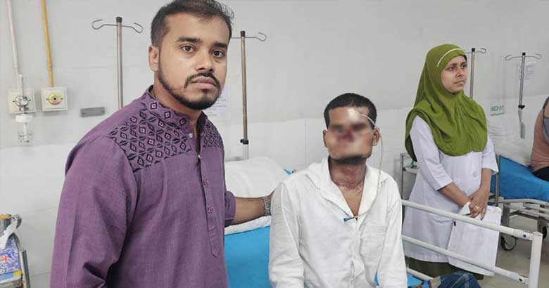 গণঅভ্যুত্থানে অবয়ব হারানো খোকনকে উন্নত চিকিৎসার জন্য পাঠানো হচ্ছে রাশিয়া