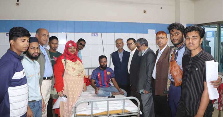 গণঅভ্যুত্থানে আহতদের পুনর্বাসনে এগিয়ে আসার আহ্বান বৈষম্যবিরোধী কর্মচারী ফোরামের