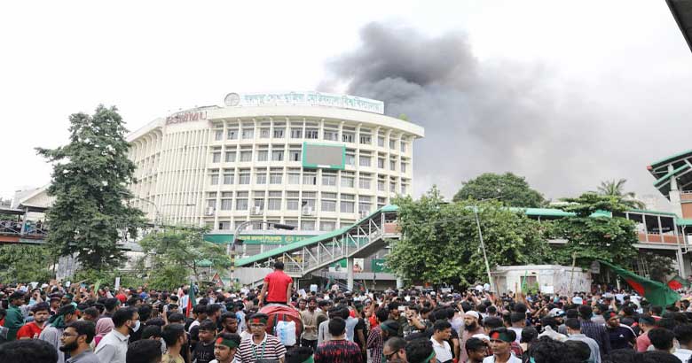 ছাত্র আন্দোলনে হামলার ঘটনায় বিএসএমএমইউর মামলা