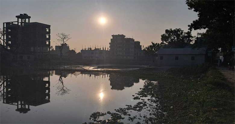 সূর্যের হাসিতে ছাড়ছে কুয়াশা, কেমন থাকবে তাপমাত্রা?