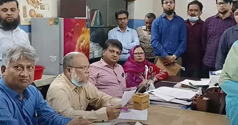 চক্ষুবিজ্ঞানের চিকিৎসা স্বাভাবিক করতে স্বাস্থ্য উপদেষ্টার কাছে চিকিৎসক-স্বাস্থ্যকর্মীদের চিঠি