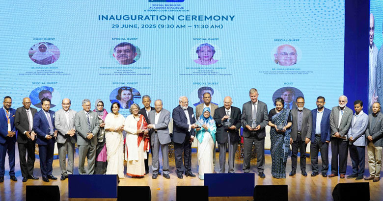 উন্নয়ন কৌশলের গুরুত্বপূর্ণ অংশ স্বাস্থ্যসেবা নিশ্চিত করা: উপদেষ্টা