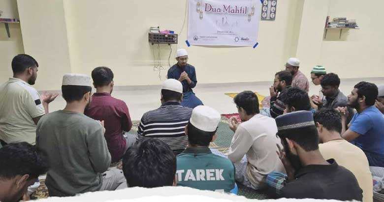 শহীদ তাজউদ্দিন মেডিকেলে প্রফ পরীক্ষার্থীদের নিয়ে দোয়া মাহফিল