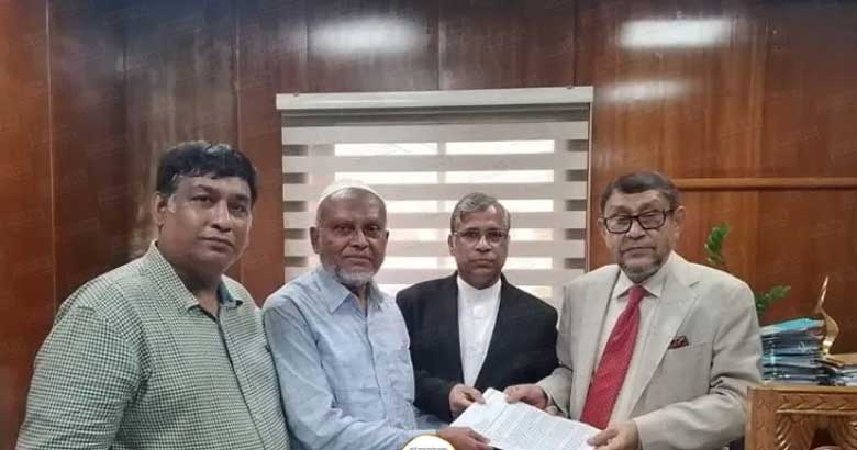 বাগেরহাটে মেডিকেল কলেজ প্রতিষ্ঠার দাবিতে সচিবালয়ে স্বাস্থ্যমন্ত্রীর সাক্ষাৎ
