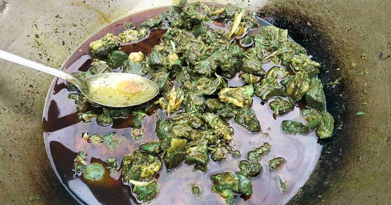 রান্নার সময় গরুর মাংস সবুজ রং ধারণ রহস্যের অবসান