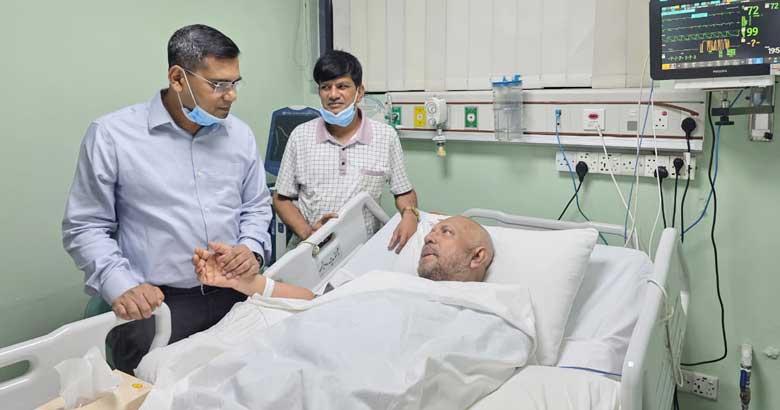 হৃদরোগে আক্রান্ত বিসিপিএস সভাপতির শয্যাপাশে প্রধানমন্ত্রীর সহকারী ব্যক্তিগত চিকিৎসক