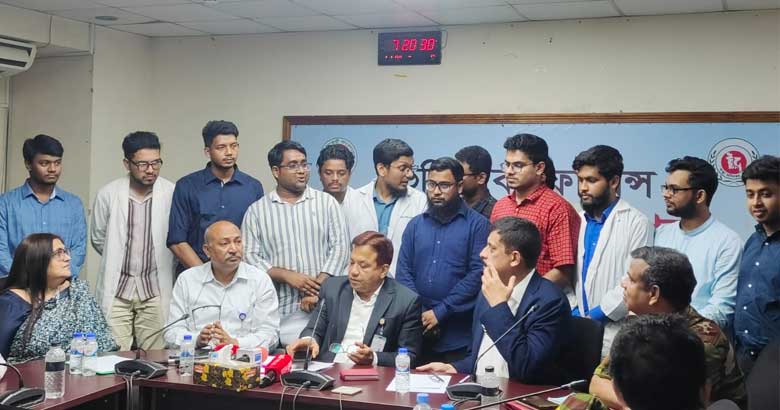 ইন্টার্ন চিকিৎসকদের ভাতা নবম গ্রেডের বেসিক