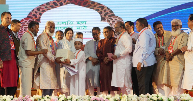 দুস্থ শিশুদের মাঝে ড্যাবের ঈদ উপহার, আলোচনা সভা-ইফতার অনুষ্ঠিত