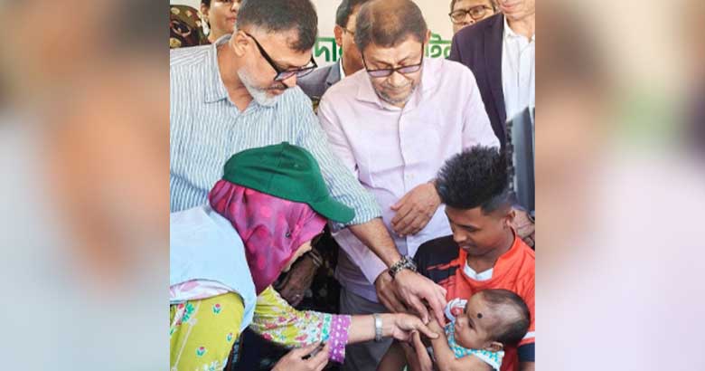 দেশজুড়ে হাম-রুবেলা প্রতিরোধে বিশেষ টিকাদান শুরু, চলবে ৩১ অক্টোবর পর্যন্ত
