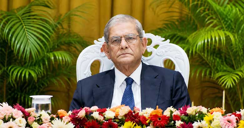 প্রবীণদের স্বাস্থ্যসেবা ও সামাজিক নিরাপত্তা নিয়ে নতুন করে ভাবার আহ্বান রাষ্ট্রপতির
